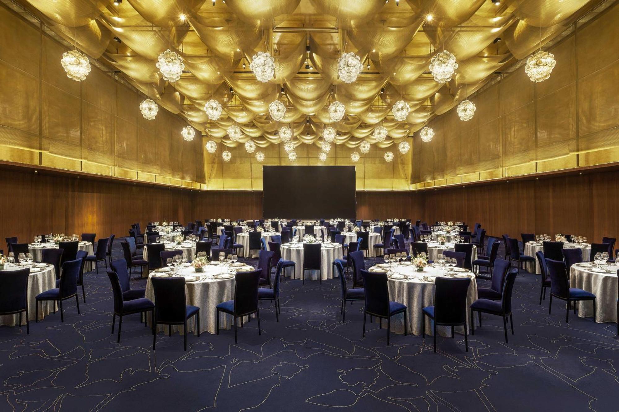 Le Meridien Zhengzhou Esterno foto