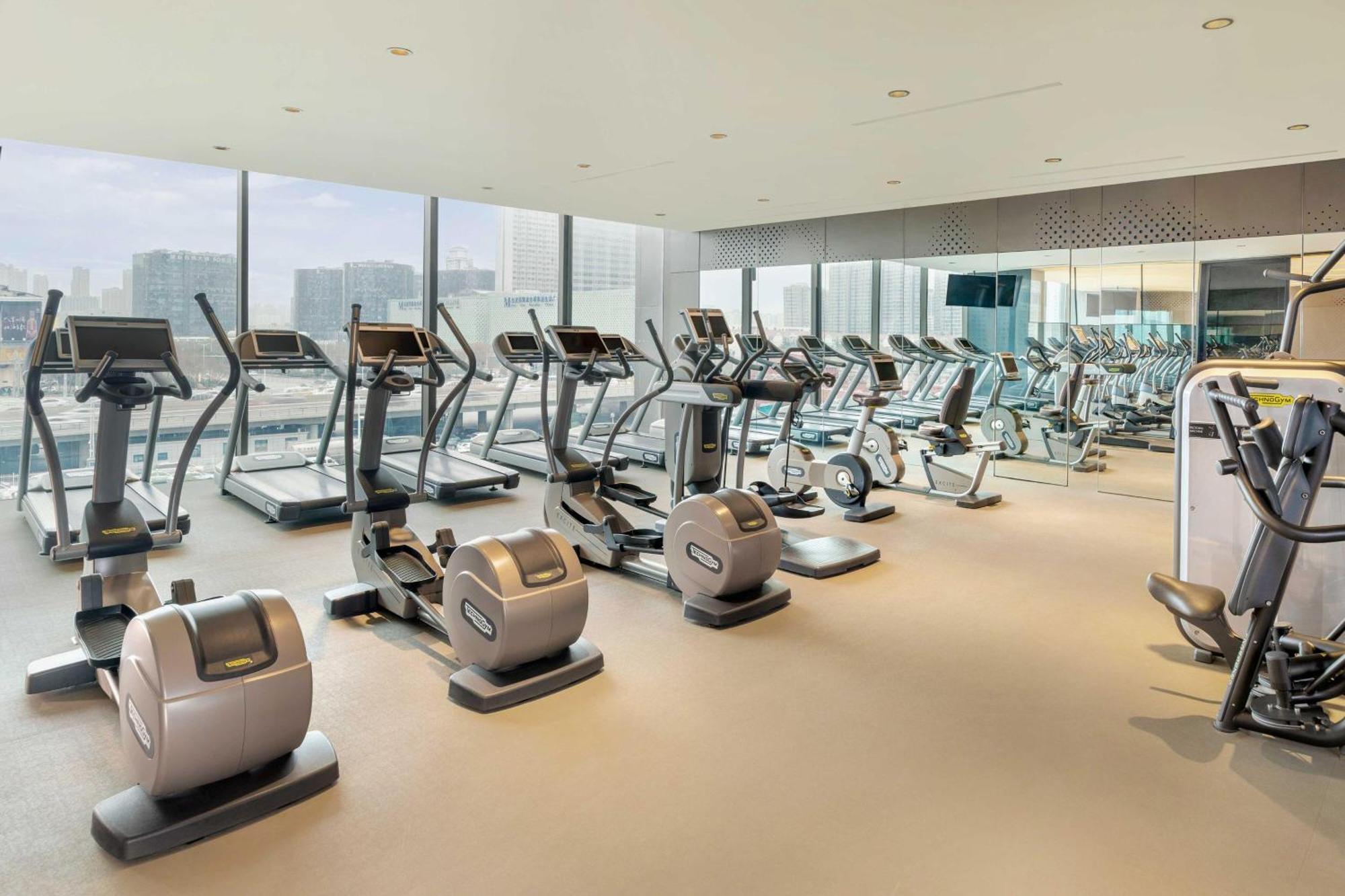 Le Meridien Zhengzhou Esterno foto