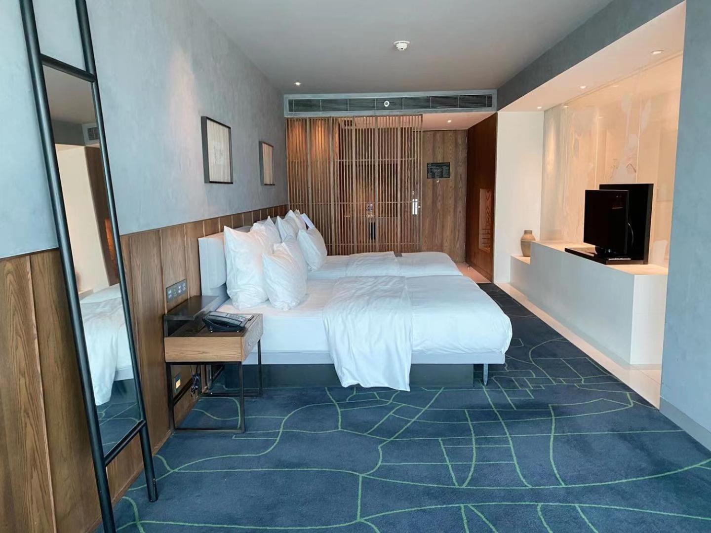 Le Meridien Zhengzhou Esterno foto