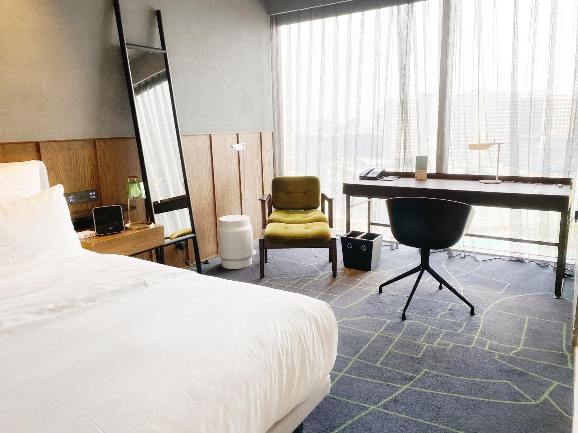 Le Meridien Zhengzhou Esterno foto