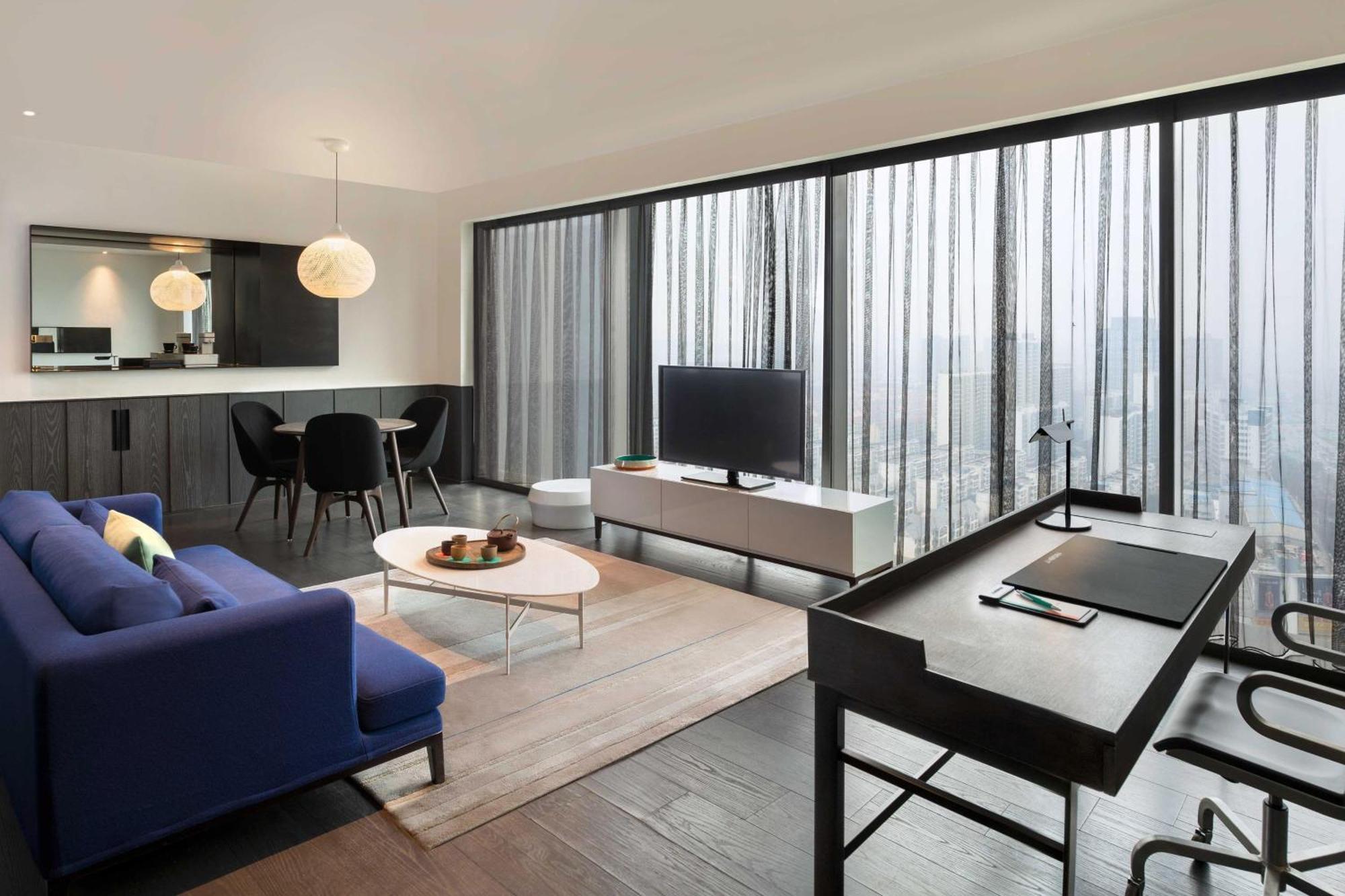 Le Meridien Zhengzhou Esterno foto