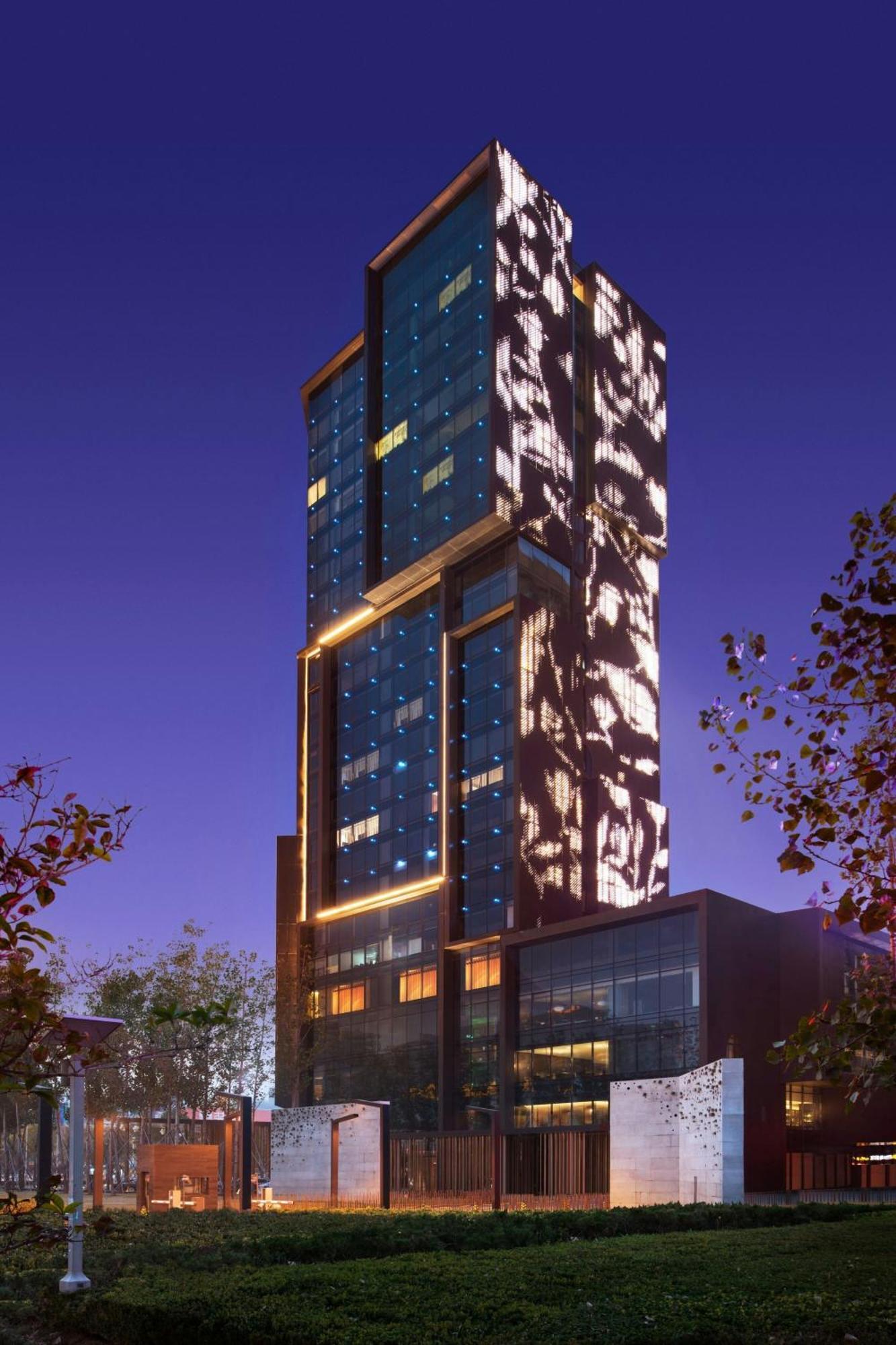 Le Meridien Zhengzhou Esterno foto