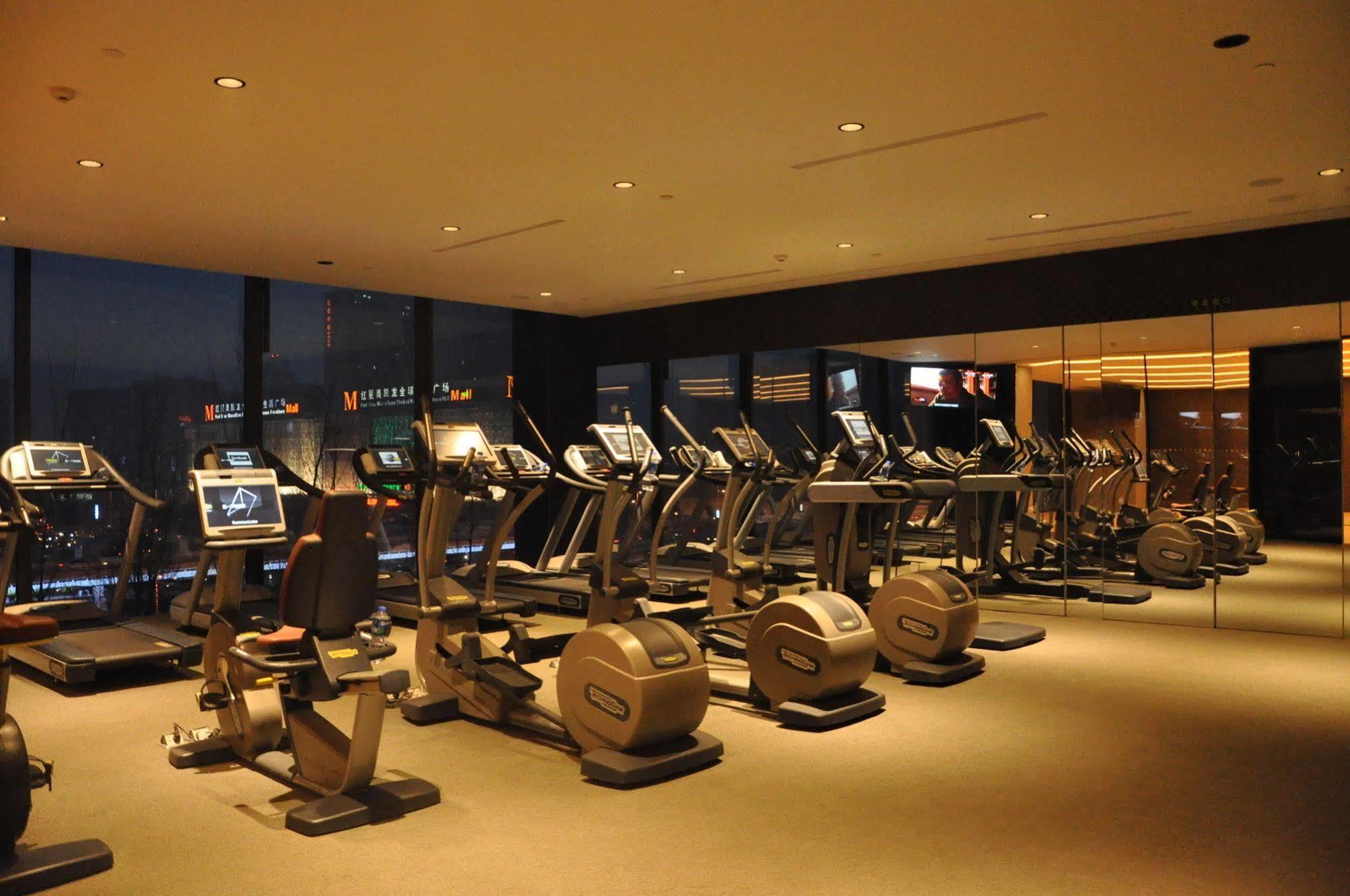 Le Meridien Zhengzhou Esterno foto